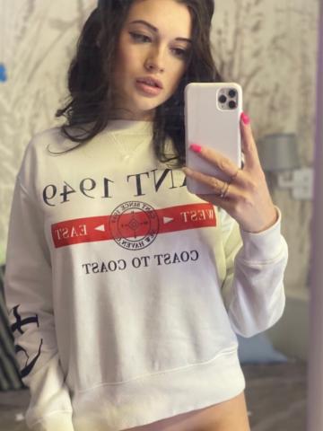 Полина